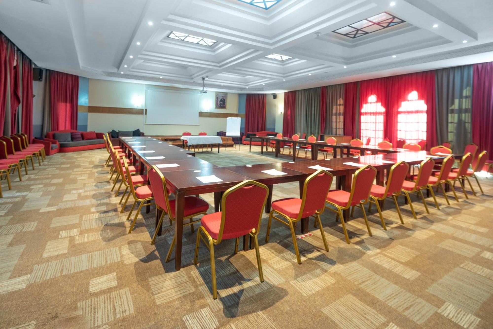Ibis Fes Hotel Bagian luar foto